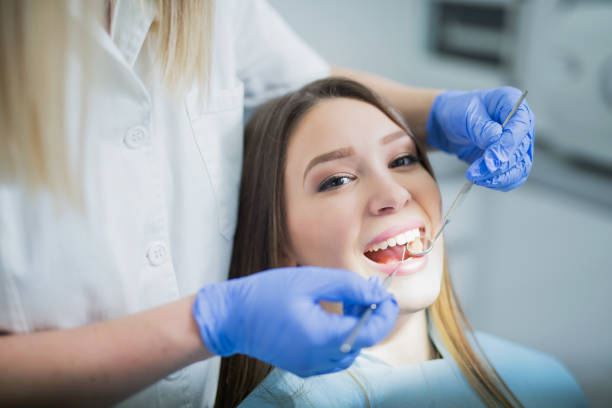 Best Tooth Extraction  in Westlake Vlage, IL